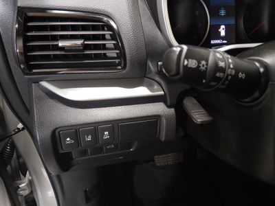 2025 Mitsubishi Eclipse Cross - Photo 13