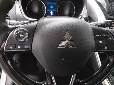 2025 Mitsubishi Eclipse Cross - Photo 12