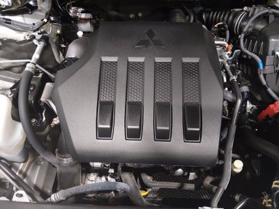 2025 Mitsubishi Eclipse Cross - Photo 9