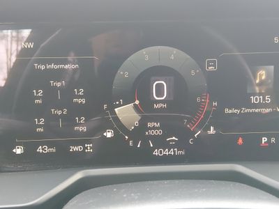 2024 GMC Acadia - Photo 14