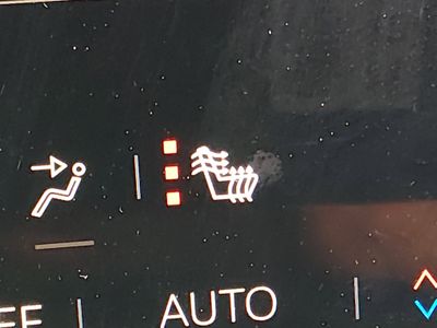 2024 GMC Acadia - Photo 18