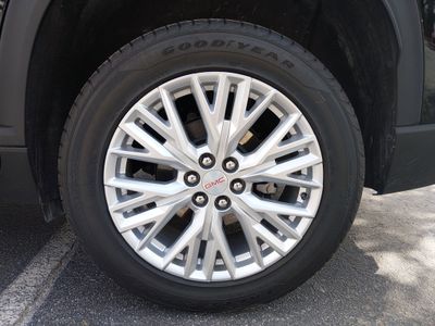 2024 GMC Acadia - Photo 10