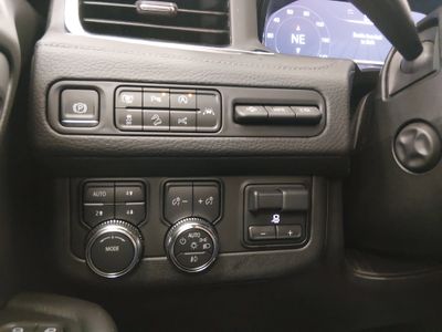 2024 GMC Yukon - Photo 13