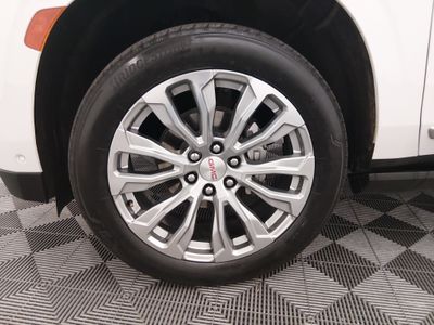 2024 GMC Yukon - Photo 10