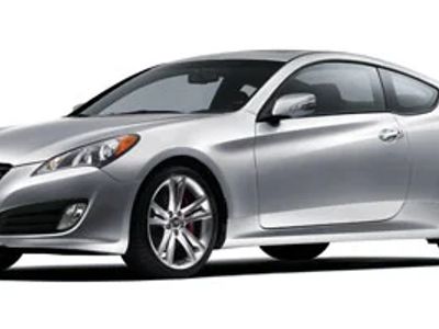 2011 Hyundai Genesis Coupe — photo 7 view