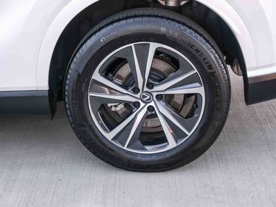 2024 Lexus RX — photo 9 view