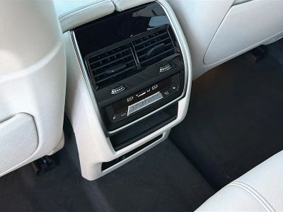 2026 BMW X5 — photo 20 view