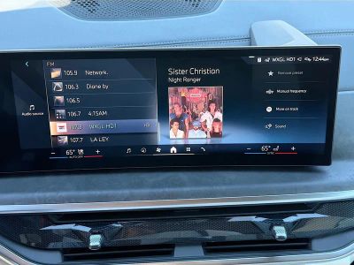 2026 BMW X5 — photo 32 view