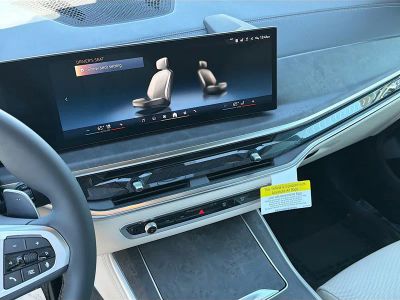 2026 BMW X5 — photo 28 view