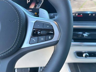 2026 BMW X5 — photo 39 view
