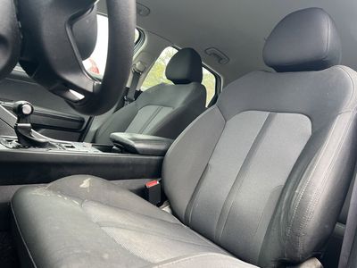2021 Kia K5 - Photo 2