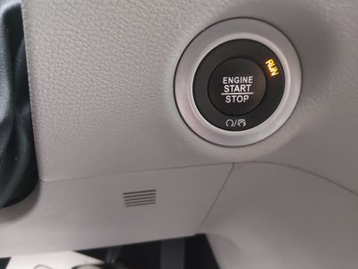 2024 Chrysler Pacifica — photo 20 view