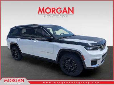 2022 Jeep Grand Cherokee L Limited in White — front three-quarter view