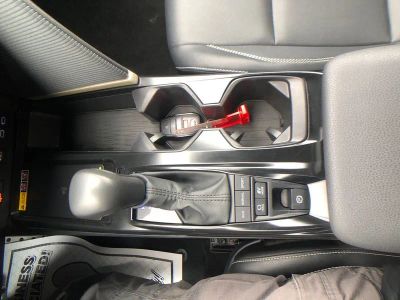 2025 Toyota Camry SE - Photo 24