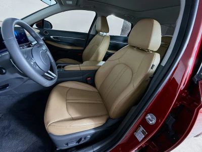 2025 Hyundai Sonata Hybrid — photo 23 view