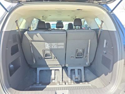 2026 Kia Carnival — photo 17 view