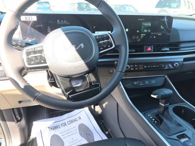 2026 Kia Carnival — photo 12 view