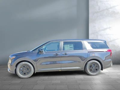 2026 Kia Carnival — rear three-quarter view