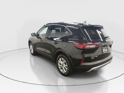 2025 Ford Escape — detail view
