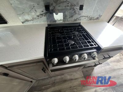 2023 CrossRoads RV Sunset Trail - Photo 21