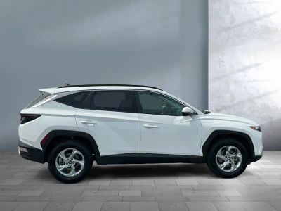 2023 Hyundai Tucson — photo 7 view