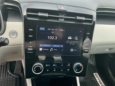 2023 Hyundai Tucson — photo 11 view