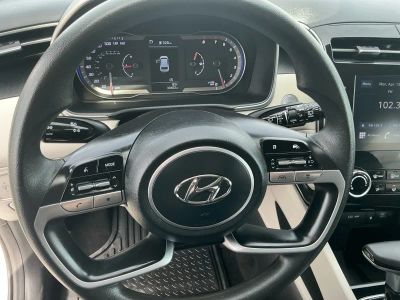 2023 Hyundai Tucson — photo 13 view