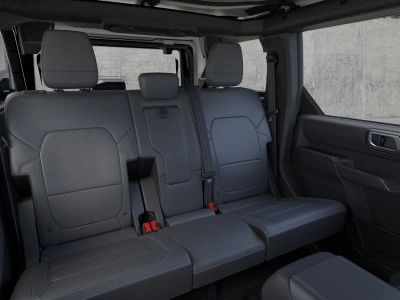 2026 Ford Bronco — photo 11 view
