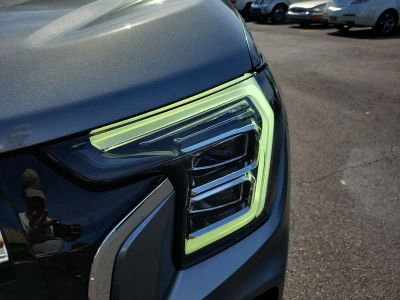 2025 GMC Terrain — photo 9 view