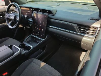 2025 GMC Terrain — photo 11 view