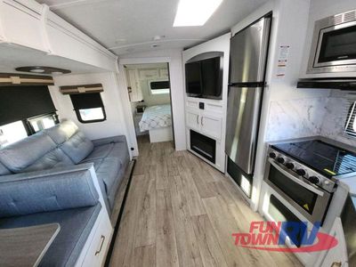 2023 Dutchmen RV Astoria - Photo 4