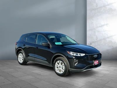 2025 Ford Escape — photo 8 view