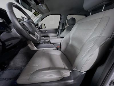 2024 Toyota Tundra — photo 12 view