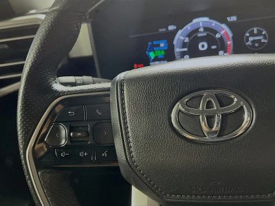 2024 Toyota Tundra — photo 16 view