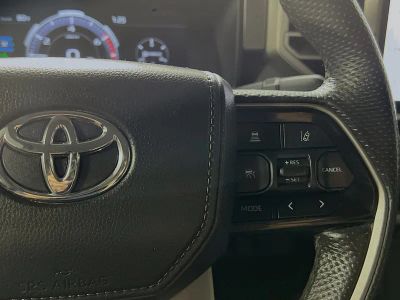 2024 Toyota Tundra — photo 17 view