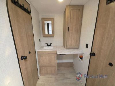 2025 Palomino SolAire - Photo 28