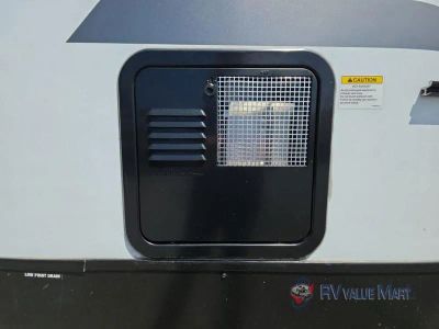 2025 Palomino SolAire - Photo 9