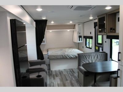 2026 Jayco Jay Flight SLX - Photo 7
