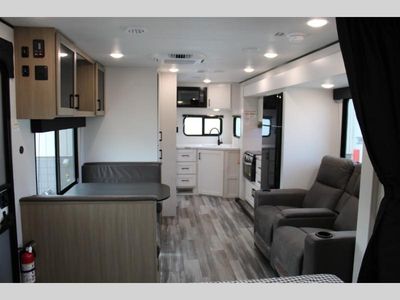 2026 Jayco Jay Flight SLX - Photo 6