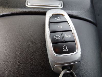 2023 Hyundai Santa Fe — photo 15 view
