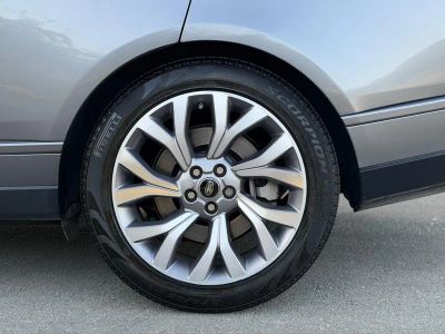 2020 Land Rover Range Rover — photo 13 view
