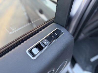 2020 Land Rover Range Rover — photo 20 view