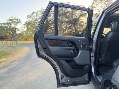 2020 Land Rover Range Rover — photo 19 view