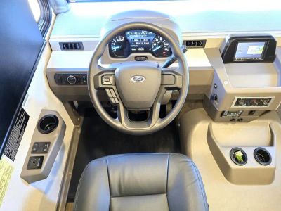 2026 Winnebago SUNSTAR - Photo 2