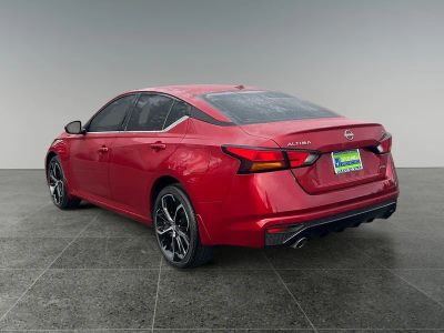 2024 Nissan Altima — detail view
