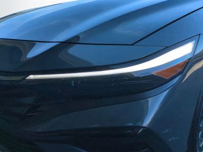2026 Hyundai ELANTRA — photo 10 view