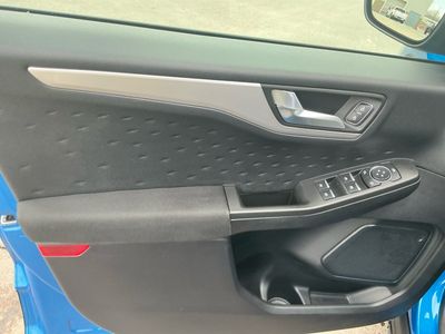 2020 Ford Escape - Photo 15