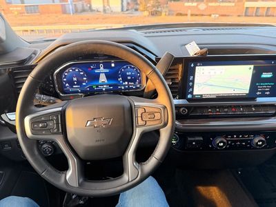 2023 Chevrolet Silverado 1500 — photo 11 view