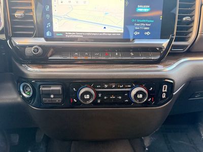 2023 Chevrolet Silverado 1500 — photo 18 view