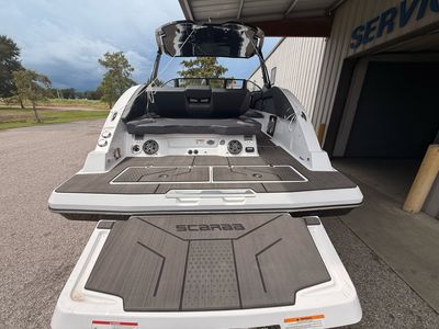 2025 Scarab 285 LX - Photo 14